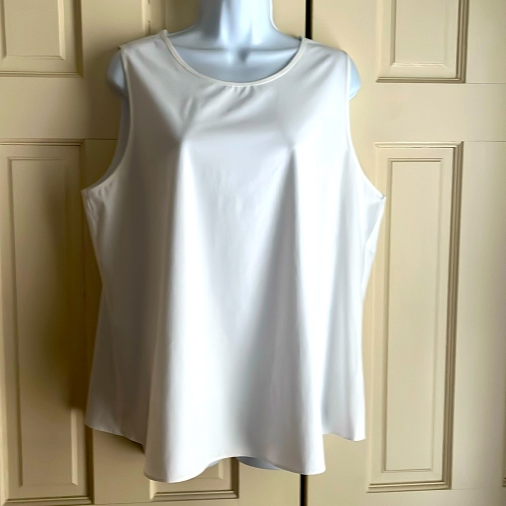 Nic & Zoe Crew Neck Stretch Tech Tank, Paper White Color, Size XL